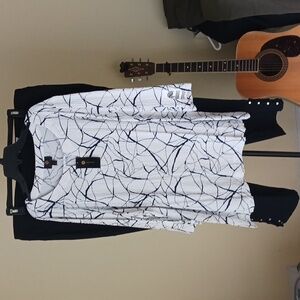 Woman's plus size outfit 👌